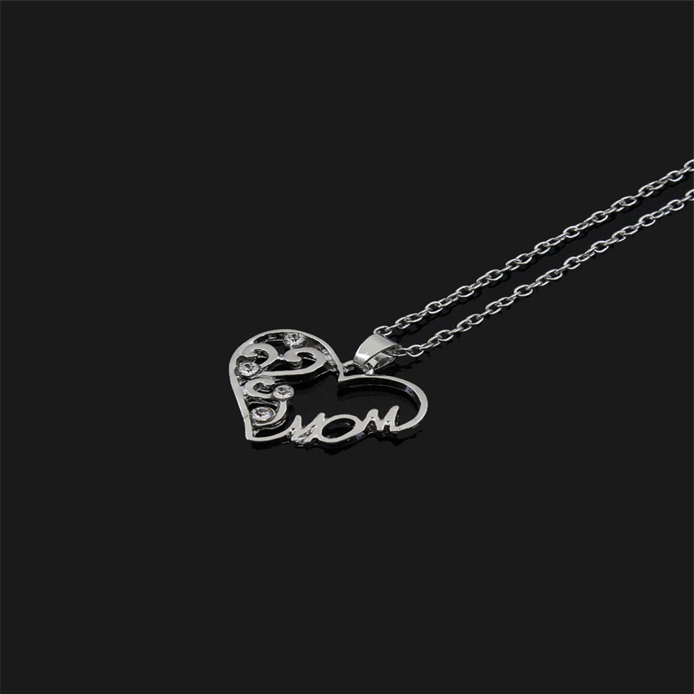 Temperament Baitao Women's 4 Core Necklaces with Diamonds