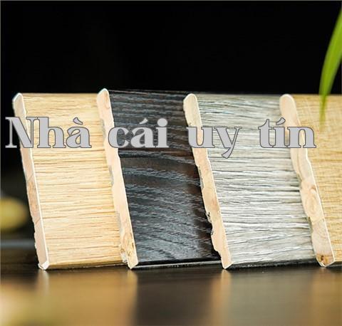 Tấm chân tường dán giấy gỗ keo - Dòng K6A