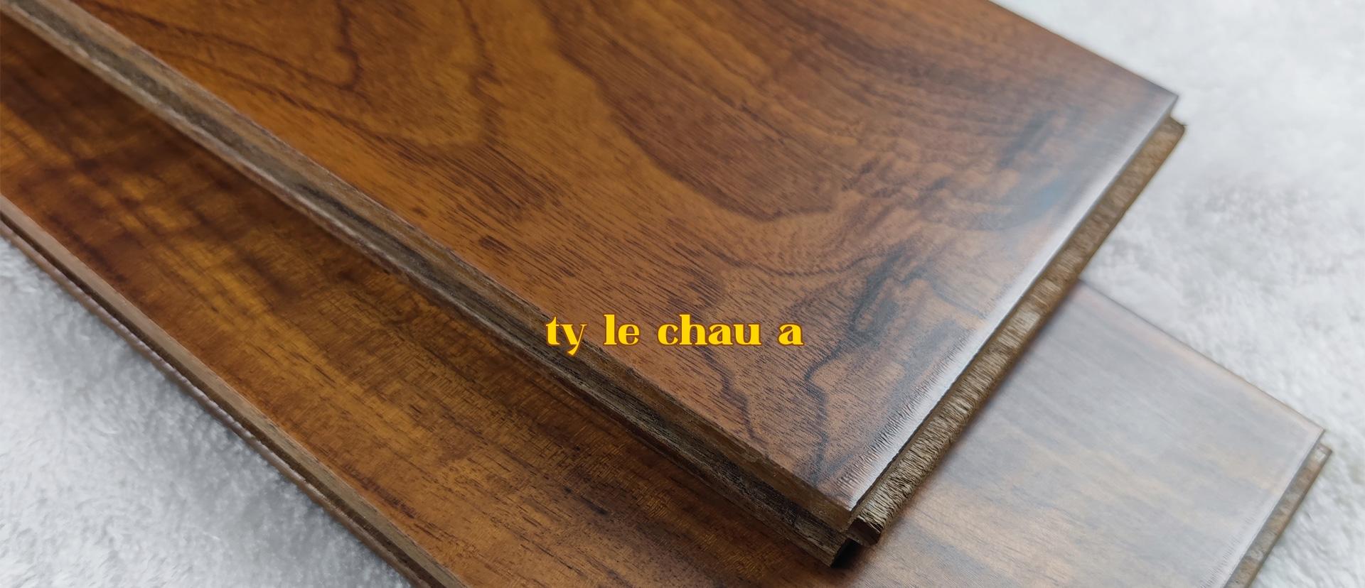 Sàn gỗ tùng hương đen