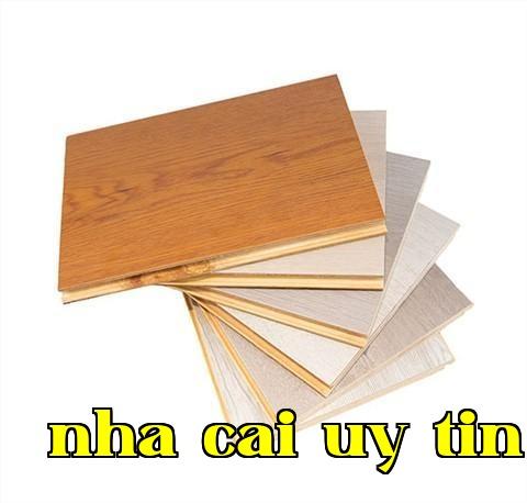 Nẹp chân tường gỗ công nghiệp 3 lớp mới