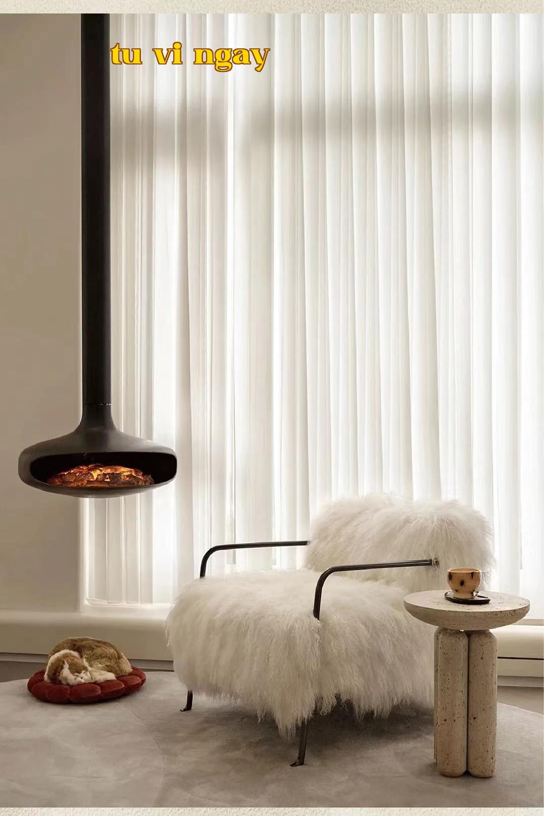 Sự xuất hiện của mèo